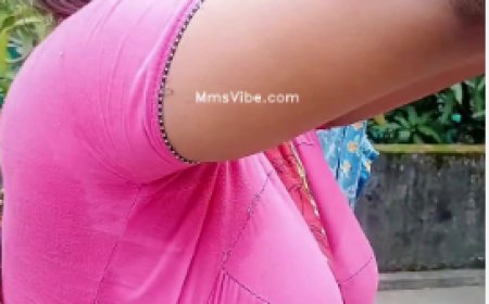 Bangladeshi Village Hot Boudi: Desi Beauty Exposes Herself in video